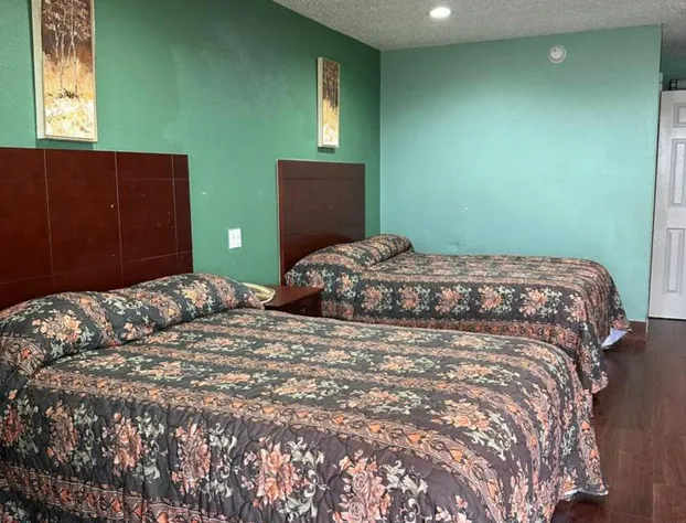 Roadside Inn hotel detail image 3