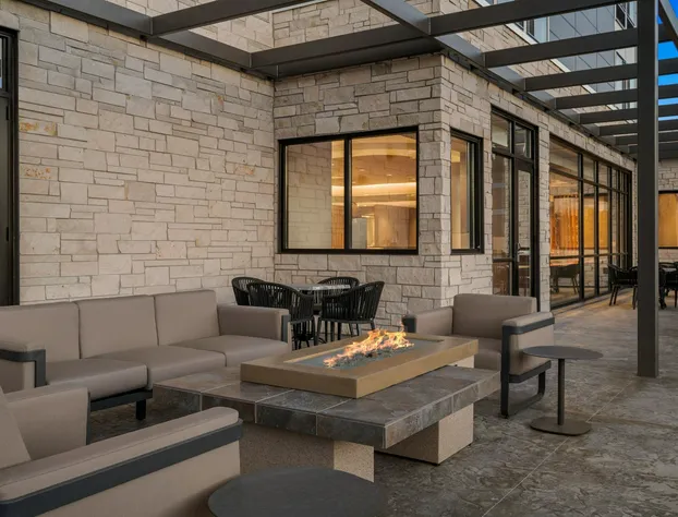 Springhill Suites By Marriott Menomonee Falls hotel detail image 2