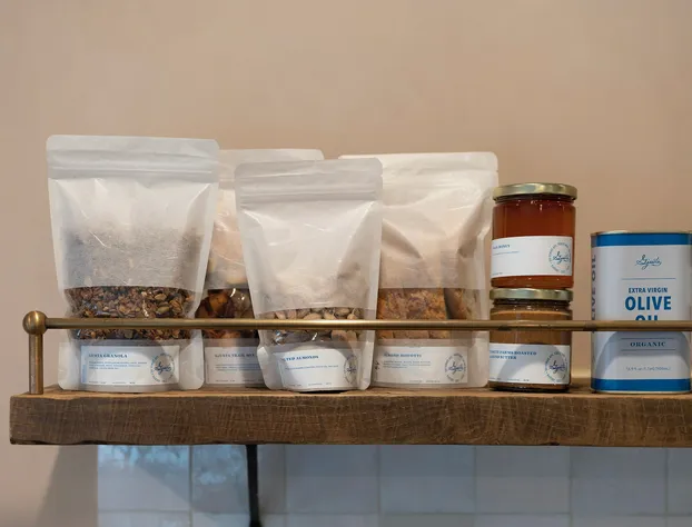 15 Rose Ave hotel detail image 1