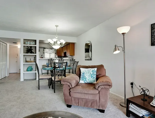 Runaway Bay 213 - 1845191 hotel detail image 4