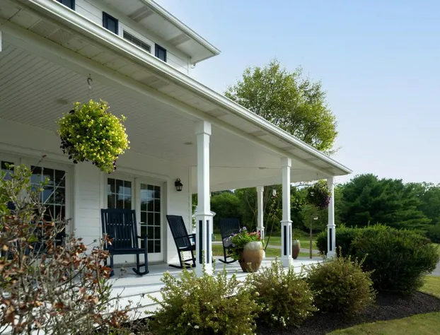 Apple Pony Inn hotel detail image 1