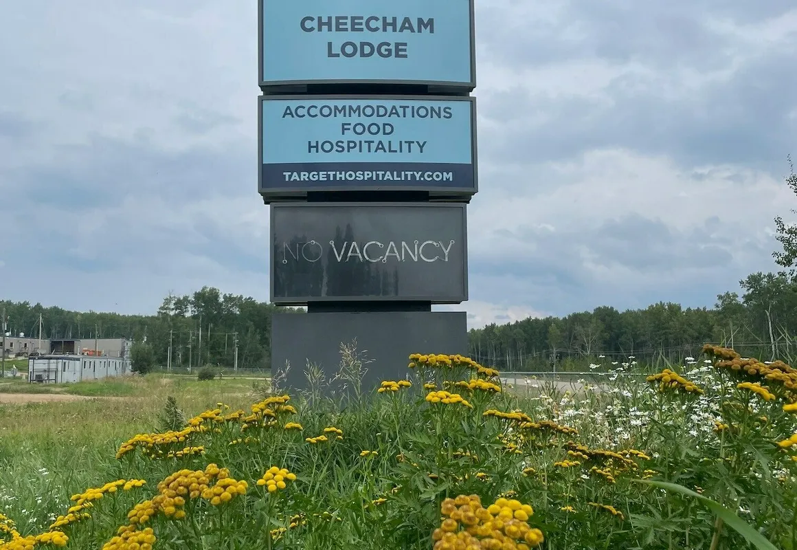 Target Hospitality-Cheecham Lodge hotel hero