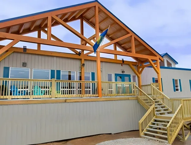 Target Hospitality-Cheecham Lodge hotel detail image 1