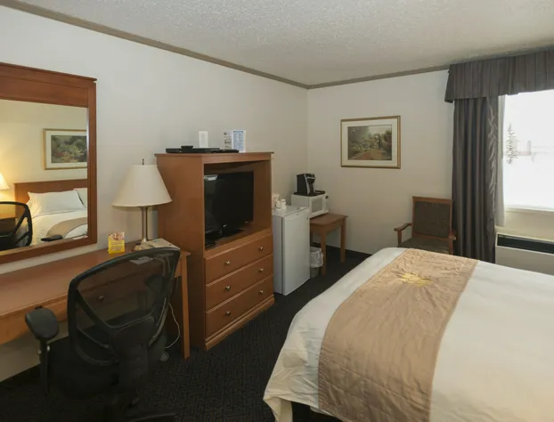 Days Inn by Wyndham Drayton Valley hotel detail image 3