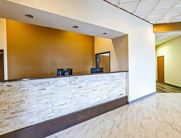 Coratel Inn By Jasper Iowa Fairfield hotel detail image 1