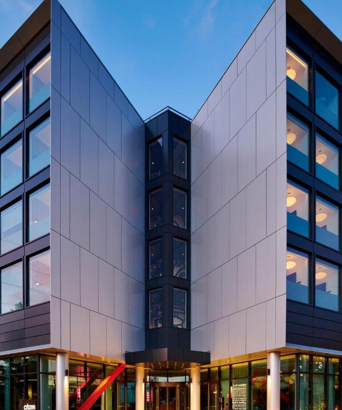 citizenM Menlo Park hotel hero