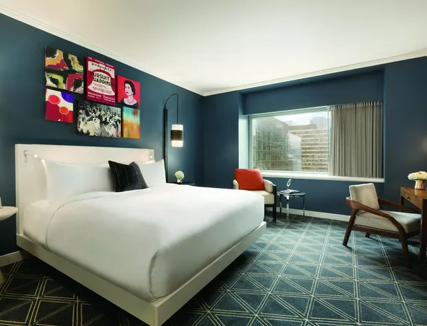 Fairmont The Queen Elizabeth Gold Experience hotel detail image 4