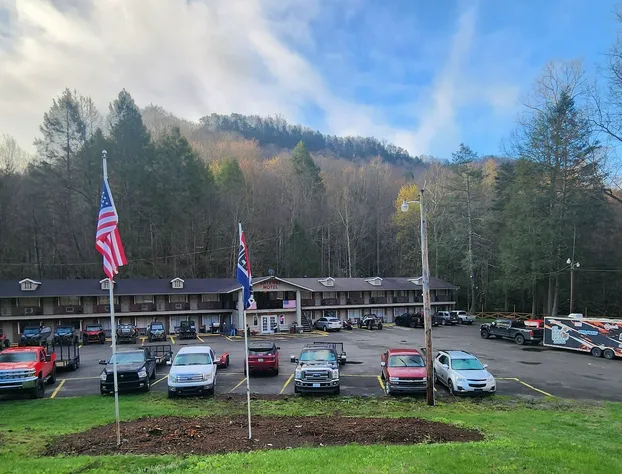 Gateway To The Breaks Motel hotel detail image 1