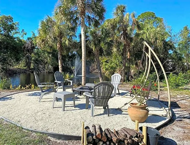 Suite Dreams Guesthouse aka Care Takeover Home hotel detail image 1