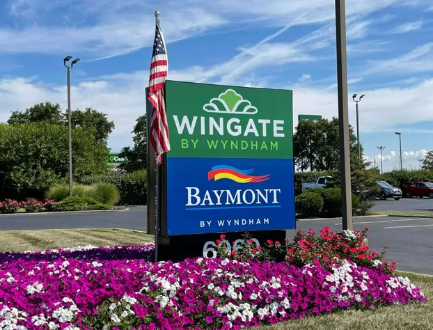 Baymont By Wyndham Dayton North hotel detail image 2