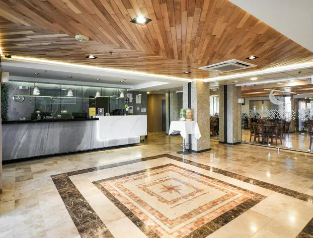 Hotel Mesaluna Near American Consulate hotel detail image 4