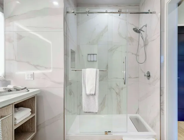 Cambria Hotel Waco Univ Riverfront hotel detail image 4