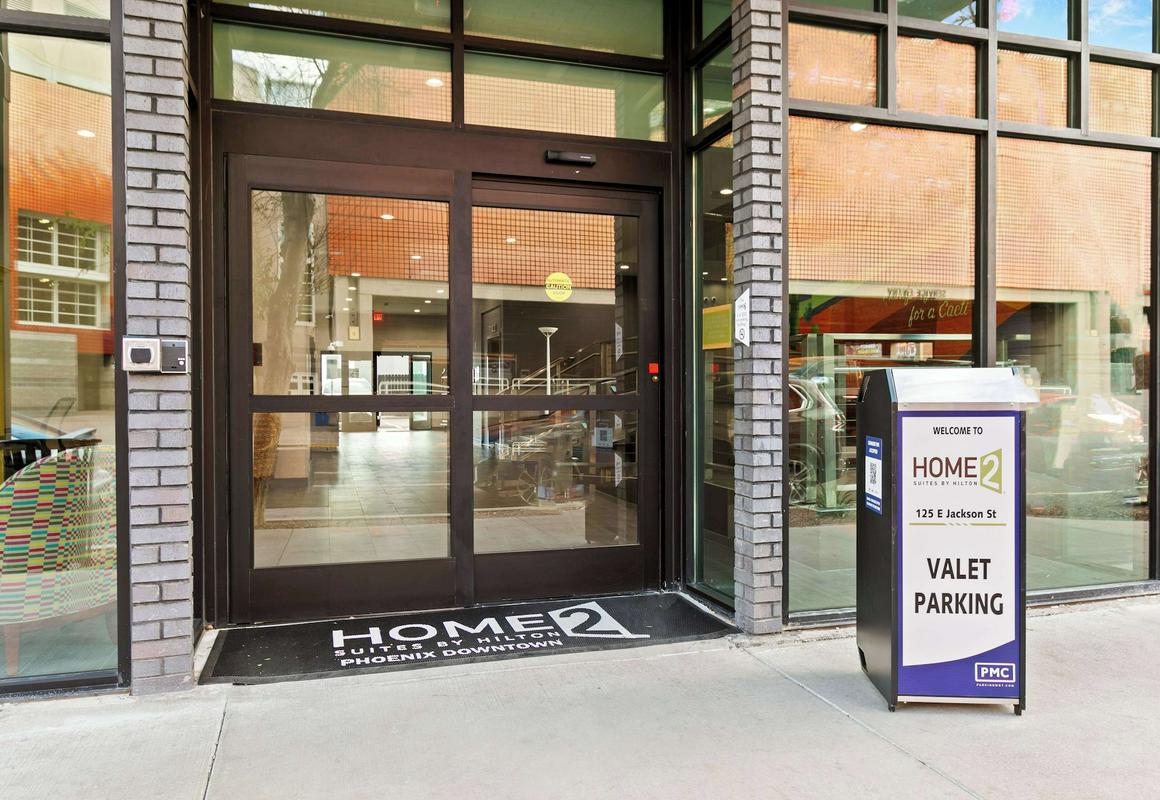 Home2 Suites by Hilton Phoenix Downtown hotel hero