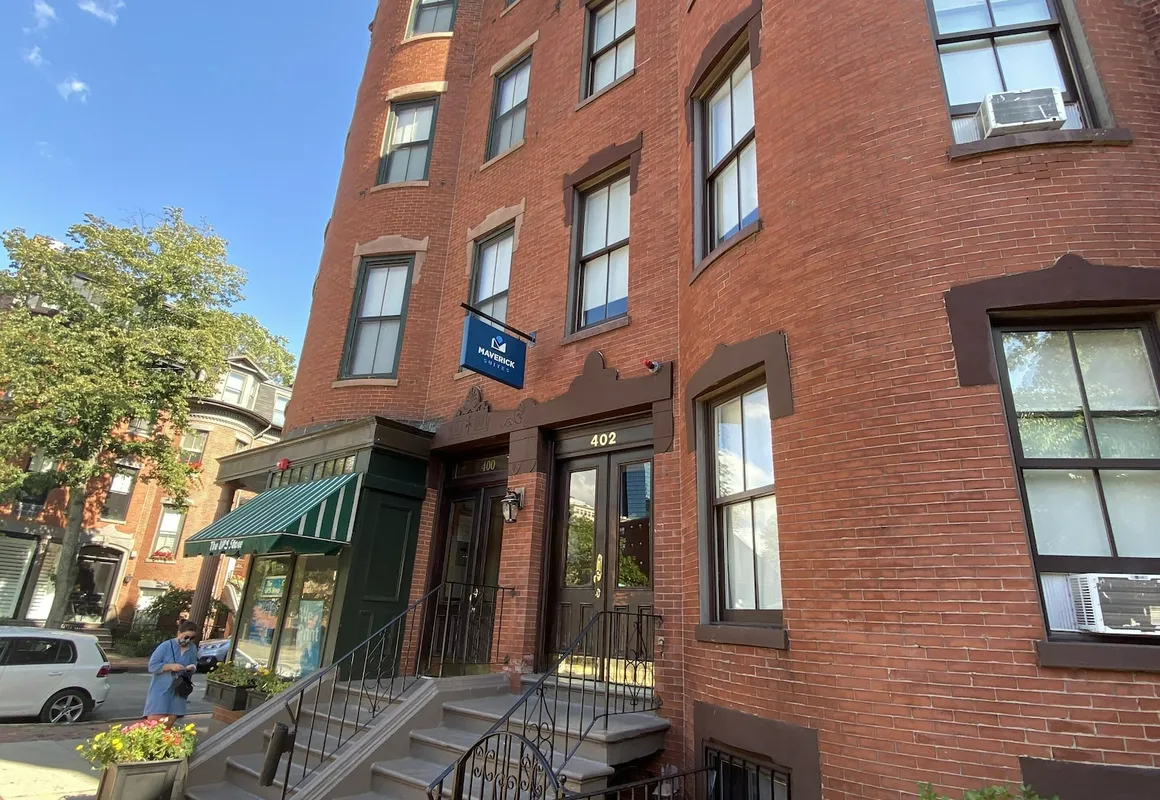 Maverick Suites at 402 Columbus Ave hotel hero