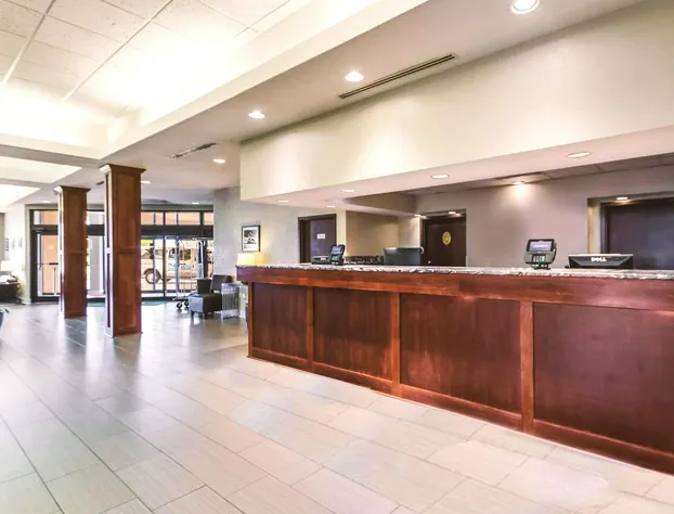 Norwood Inn & Suites Milwaukee hotel detail image 3