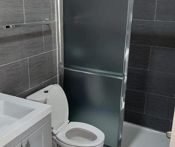 Economy 7 Inn Hampton hotel detail image 3