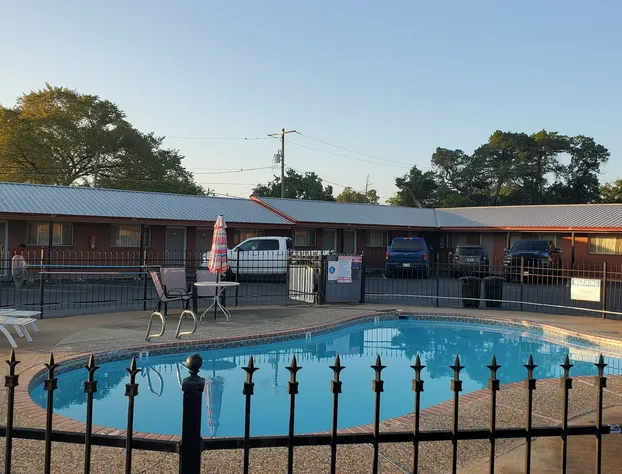 Vanguard Motel hotel detail image 3