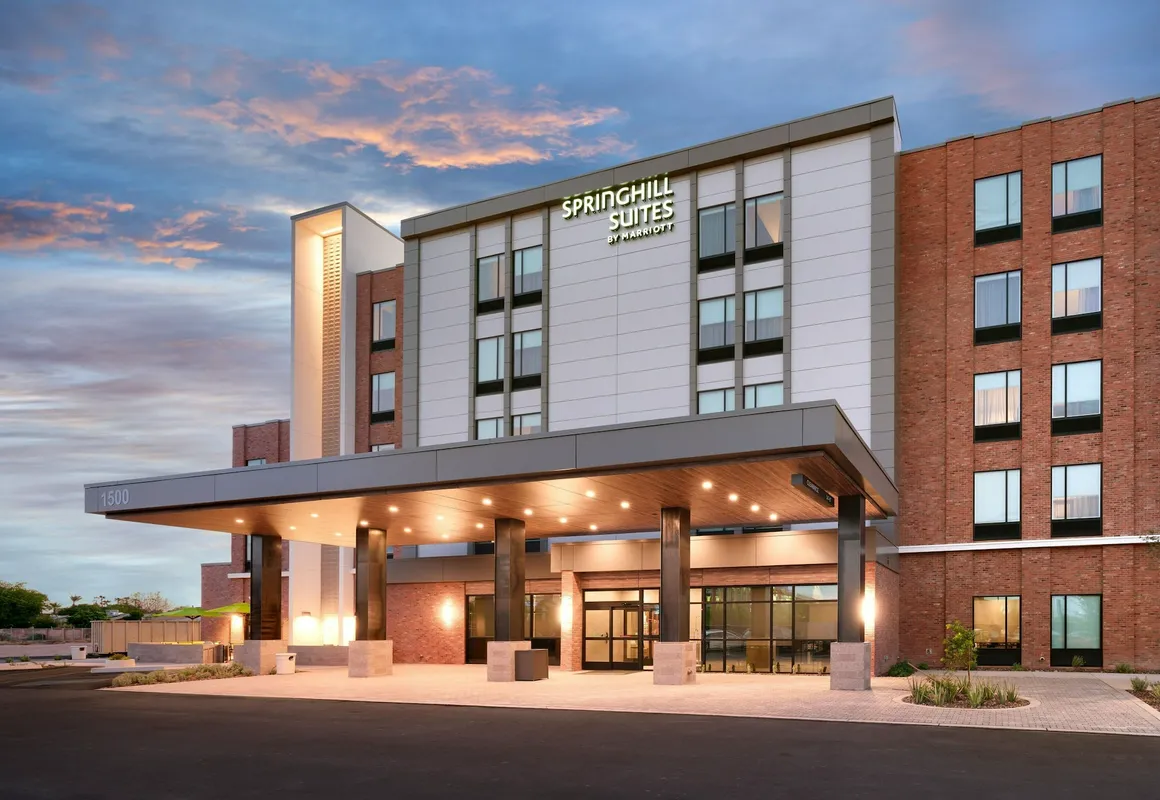 Springhill Suites Phoenix Scottsdale Marriott hotel hero