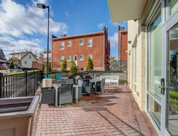 Hampton Inn & Suites Cincinnati Midtown Rookwood hotel detail image 2