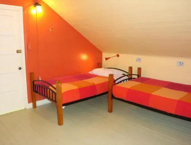 Pioneer Inns hotel detail image 3