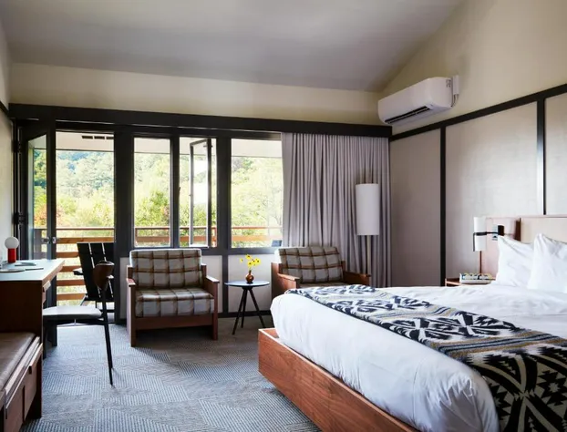 The Skyline Lodge hotel detail image 4