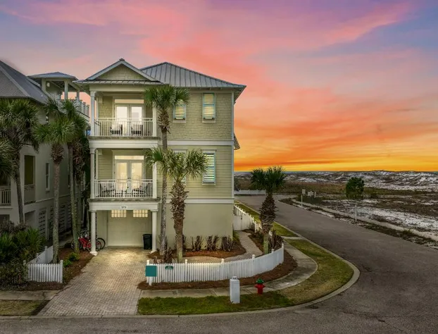 Evening Views At Destin Pointe Resort hotel detail image 1