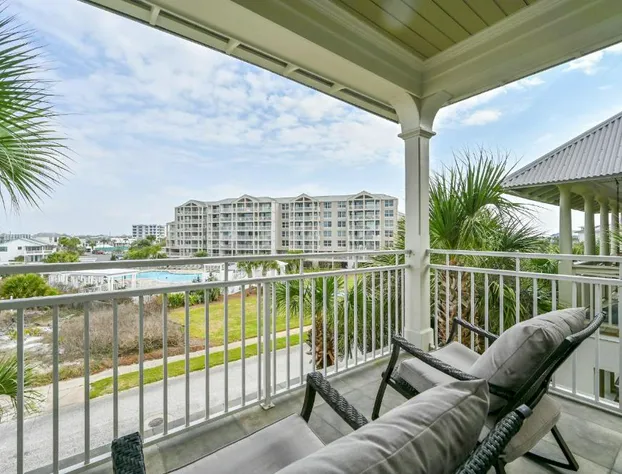 Evening Views At Destin Pointe Resort hotel detail image 4