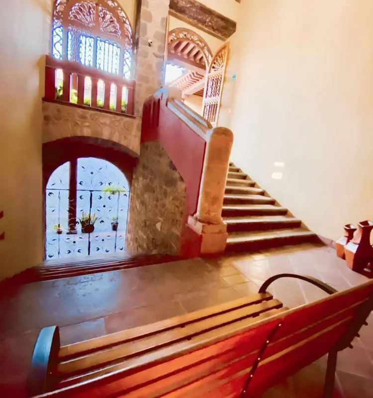 Hotel Plaza Vasco hotel hero