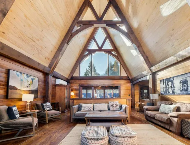 Bullhead Mountain Lodge hotel detail image 2