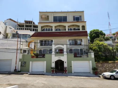 Sadie's Bed and Breakfast / Hotel hotel hero