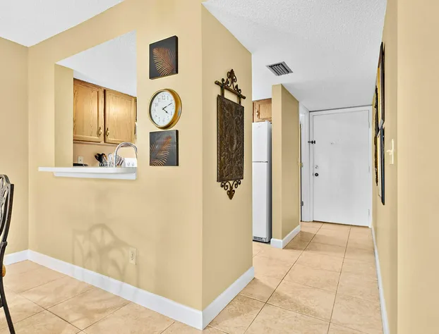 Unit 8312 - Ocean & Racquet Resort hotel detail image 2