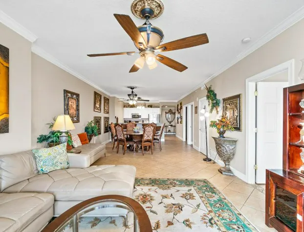 Ocean Reef by Royal American Beach Getaways hotel detail image 2