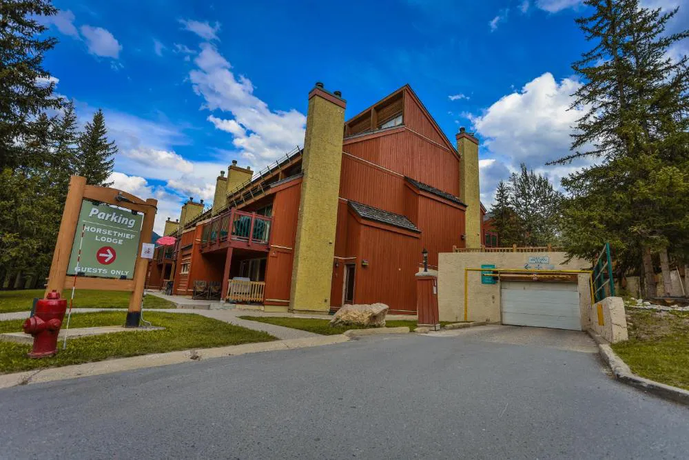 Horsethief Lodge by StayIn hotel hero