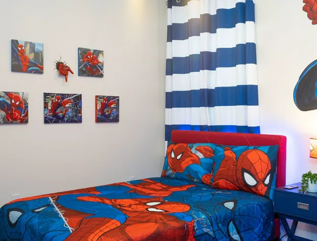 Gorgeous 6 Bd SF Close to Disney w Pool Champions Gate Resort 712 hotel detail image 2