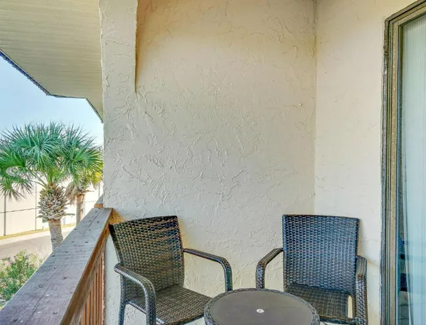 Unit 7303 Ocean Racquet Resort hotel detail image 2