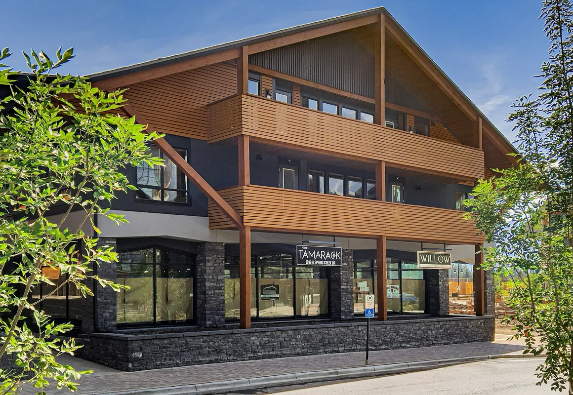 Spring Creek Vacations hotel hero