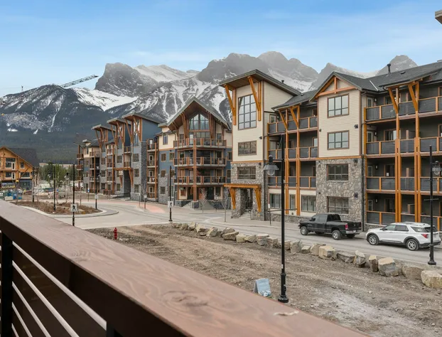 Spring Creek Vacations hotel detail image 2