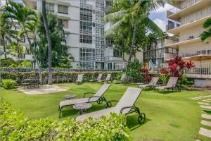 @ Marbella Lane - Breezy Studio@Diamond Head Beach Hotel hotel detail image 3