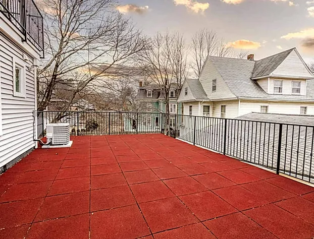 The Inn at Newton Highlands hotel detail image 1