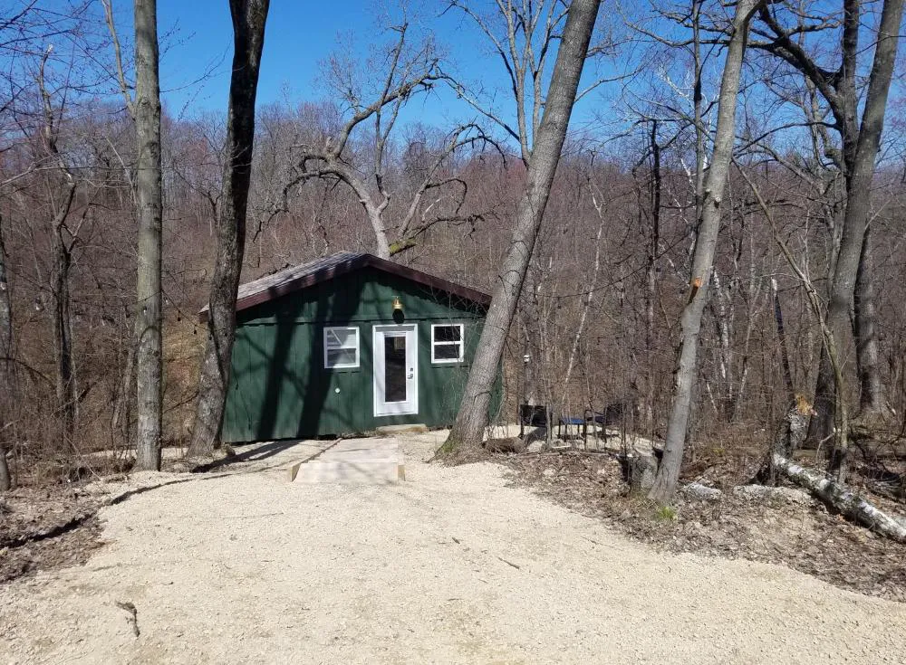 Emerald Little Lodge hotel hero