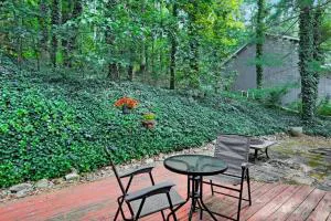 Massanutten retreat- hiking river waterpark resort hotel hero