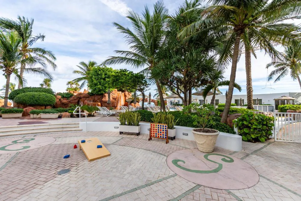 Hotel International Beach Tump Resort Ocean View 1100 sf 1 Bed 1Bth Privately Owned Sunny Isles hotel hero