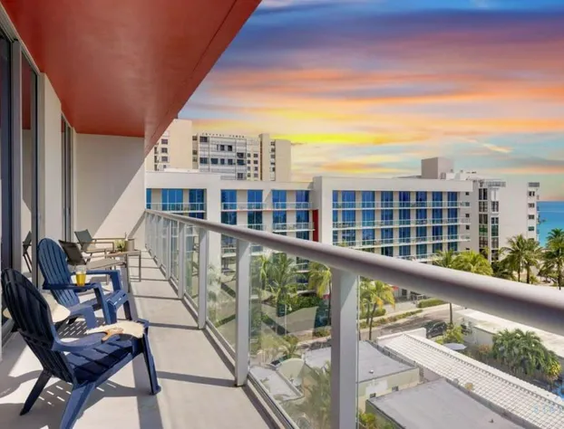 Ocean View Balcony - Rooftop Pool & Hot Tub - Gym hotel detail image 4