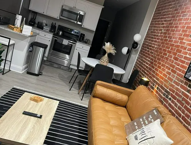 Baltimores Best Home Away From Home 2 Bedroom Apts by Redawning hotel detail image 4