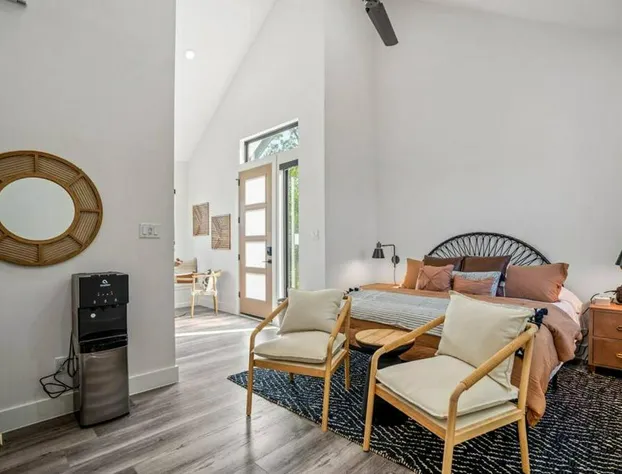 Boho Lodge Studio @ East Downtown hotel detail image 2