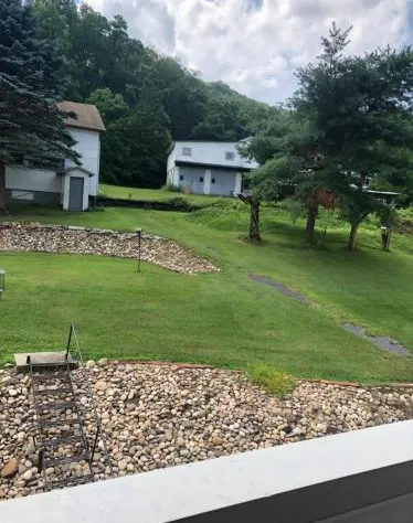 Nicks Nest in North Bend hotel detail image 1