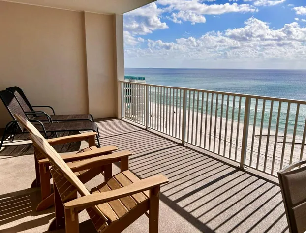 Ocean Reef Beach Resort! Beach Front! Free Seasonal Beach Chairs! by Dolce Vita Getaways PCB hotel detail image 2