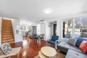 Madison Lodge - Middletown Port Jervis, Hudson River hotel detail image 4