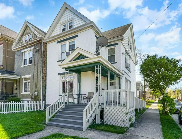 3 or 4 Bdrm Home Near Univ of Cincinnati hotel detail image 4