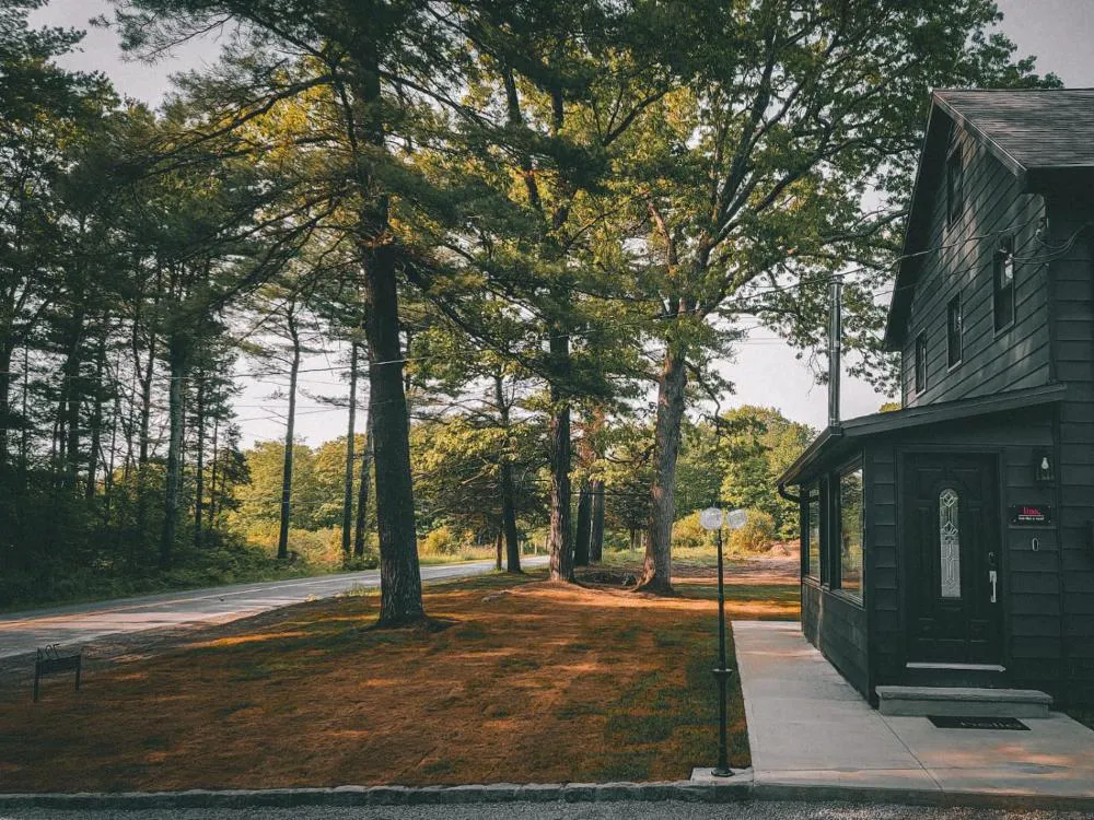 Pinewood Lodge - Catskills Windham Mountain Hunter Mountain hotel hero